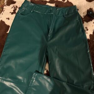 NEW Umgee faux leather Green Ankle Cropped Pants